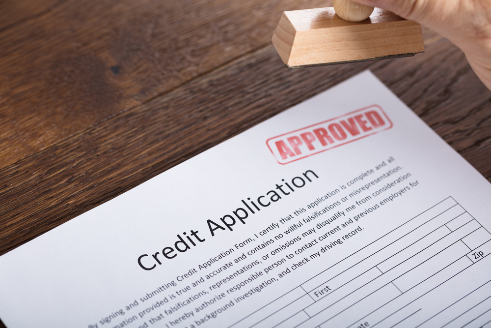 How to Get Approved for Credit in a Financial Downturn